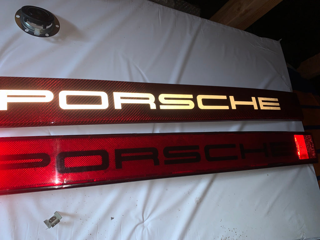CF Porsche Reflector