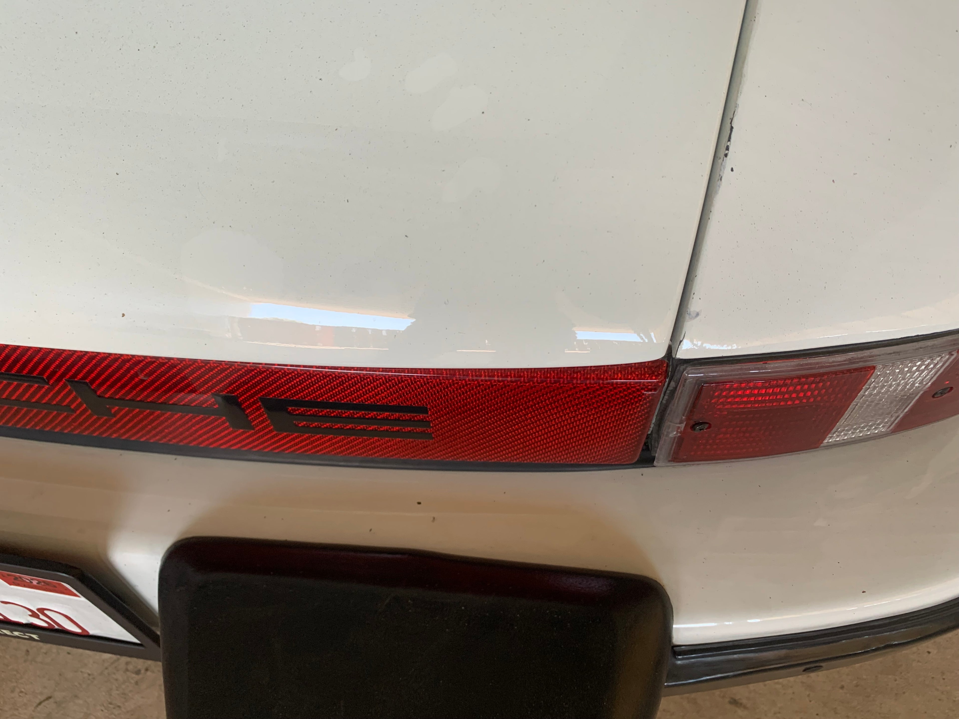 CF Porsche Reflector